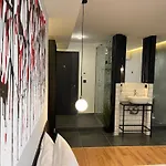 Ξενοδοχείο Xix Boutique