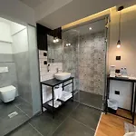 Xix Boutique * Σκόπια