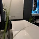 Xix Boutique
