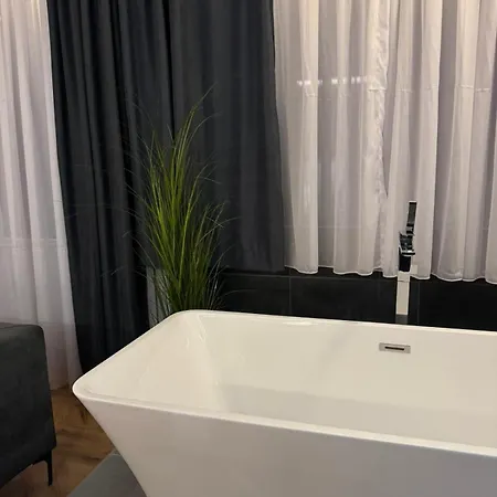 Xix Boutique Σκόπια